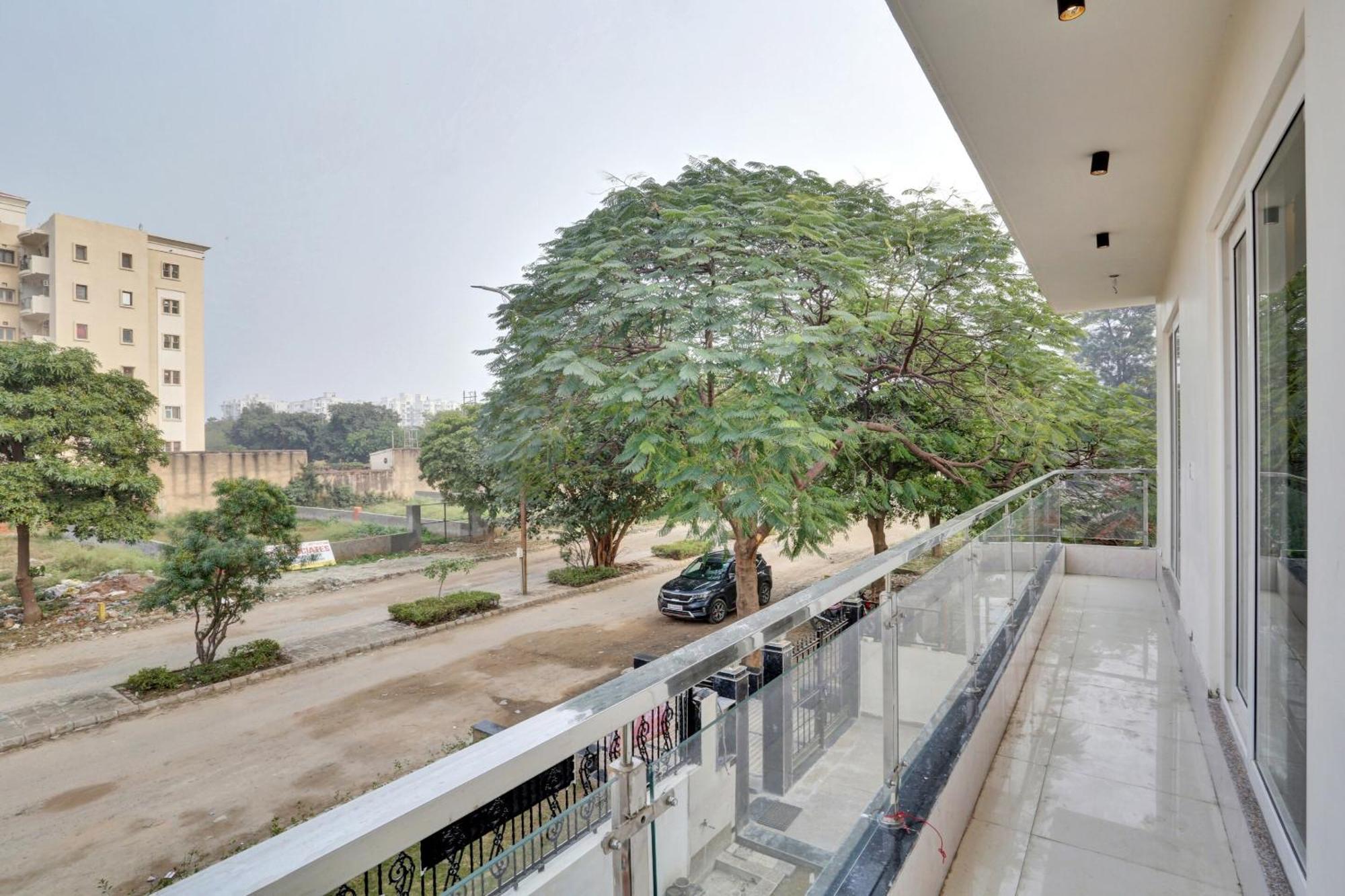Hotel O Expo View Near Pvr Ansal Plaza Greater Noida Dış mekan fotoğraf